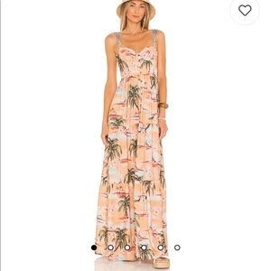 Agua Bendita Dunna Luau Dress
Size large